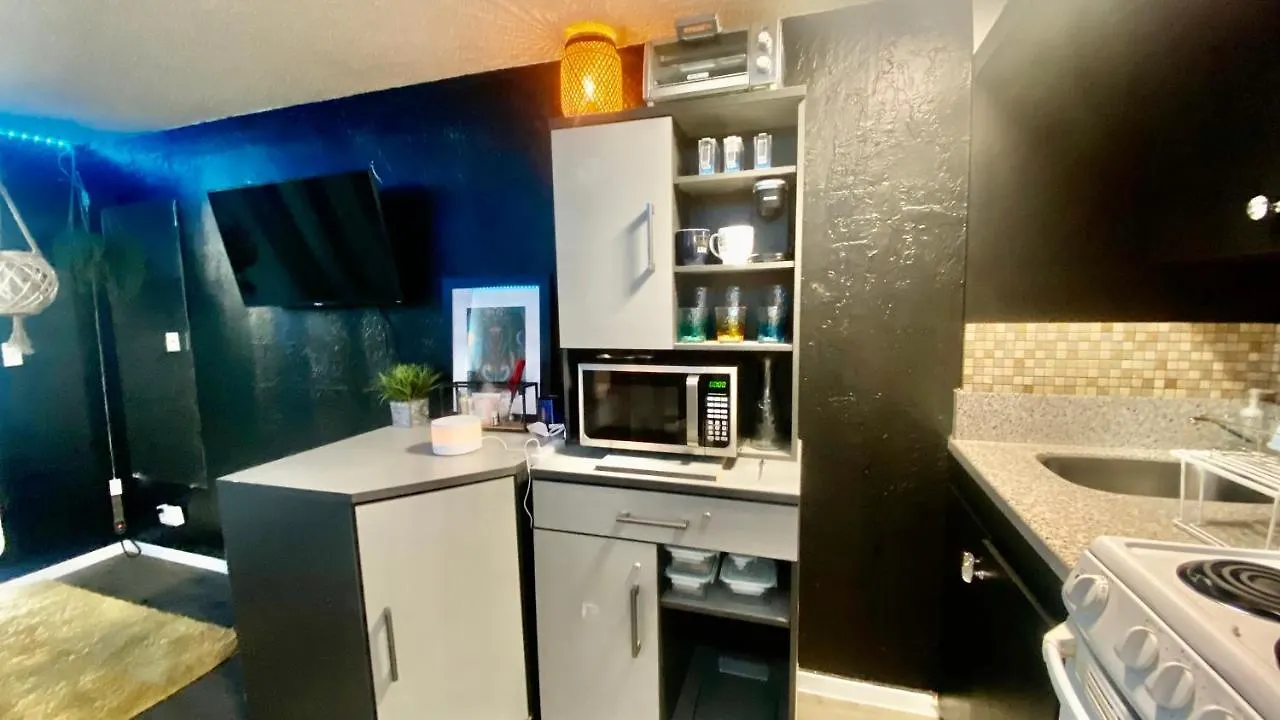 Lewers Studio Suite Honolulu 0*,  ABD